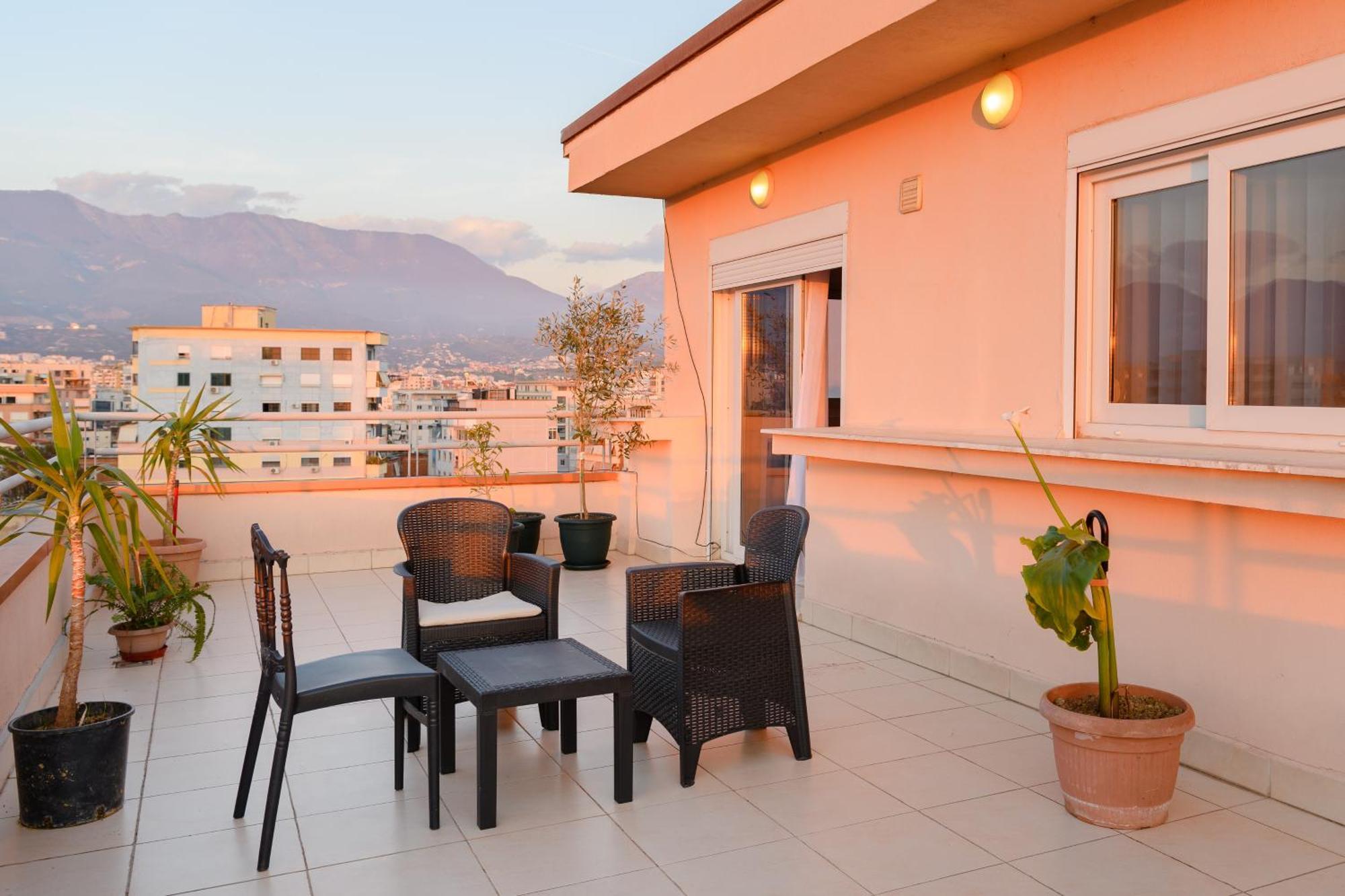 Terrace Tirana Cityscape 2 Exterior foto
